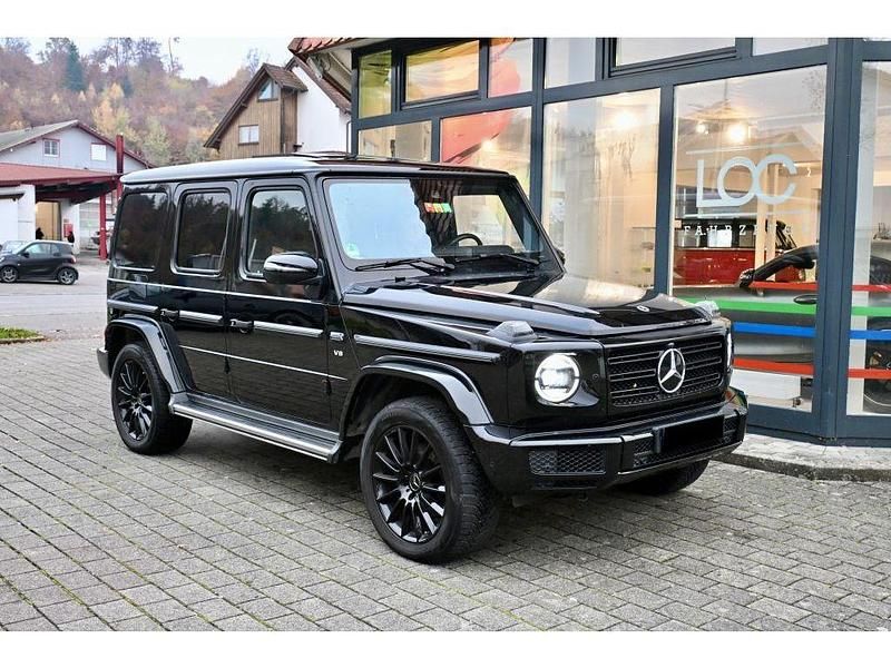 Obsidianschwarz metallic (metallic) Gebraucht 2021 Mercedes G500 AMG SUV | 125.460 € (Etwas zu teuer) - Bild 1/4
