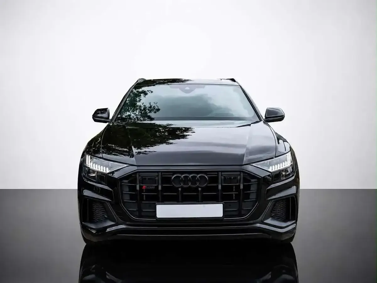 Gebraucht Audi SQ8 507 PS (372 kW) 2022 Mythosschwarz metallic SUV