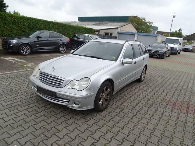 Silber Gebraucht 2006 Mercedes C220 Kombi | 1.790 € (Superpreis) - Bild 1/4