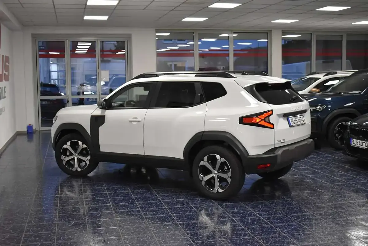 Neu Dacia Duster Journey 141 PS (103 kW) 2025 Gletscherweiss SUV