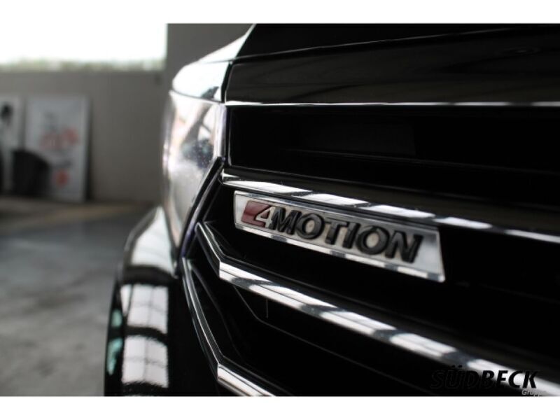 Gebraucht VW Passat Highline 190 PS (139 kW) 2018 Deep black perleffekt (metallic) Kombi