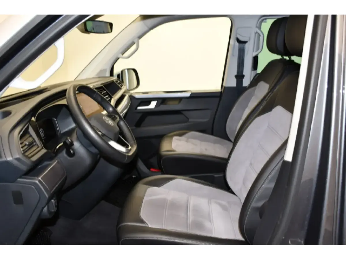 Gebraucht VW Multivan Generation Six 150 PS (110 kW) 2022 Van / Kleinbus