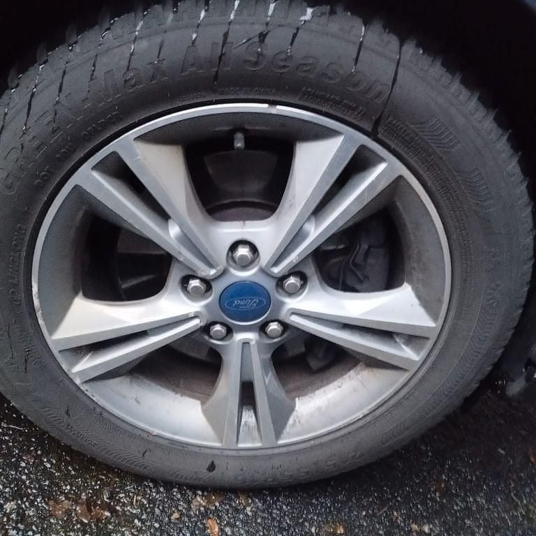 Gebraucht Ford C-MAX 140 PS (102 kW) 2014 Grau Van / Kleinbus