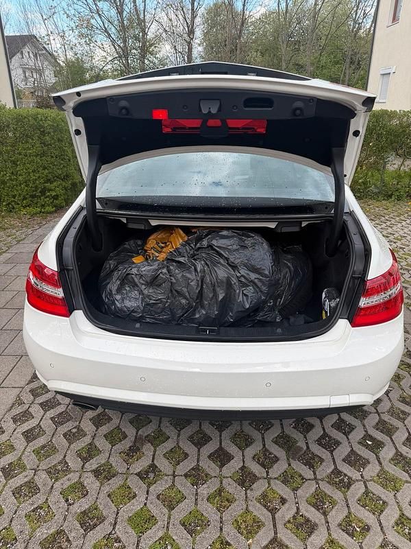 Occasion Mercedes E200 AMG 184 ch (135 kW) 2011 Blanc Coupé