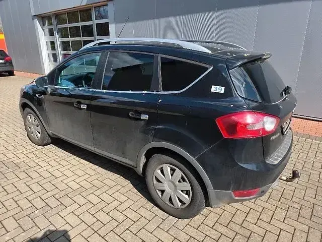 Usado Ford Kuga Titanium 136 HP (100 kW) 2009 Preto SUV