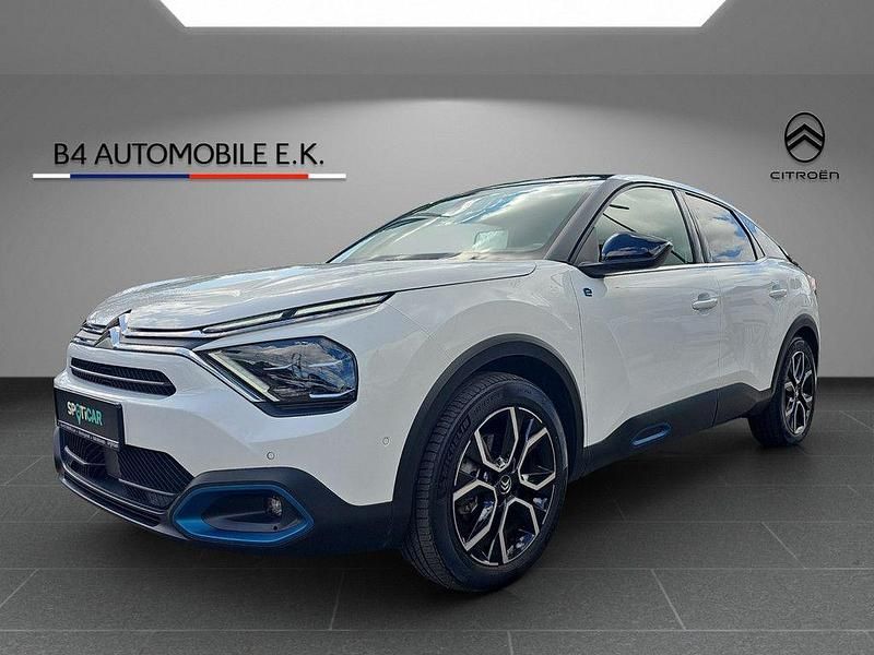 Weiß Gebraucht 2022 Citroën e-C4 Shine Limousine | 18.450 € (Fairer Preis) - Bild 1/4
