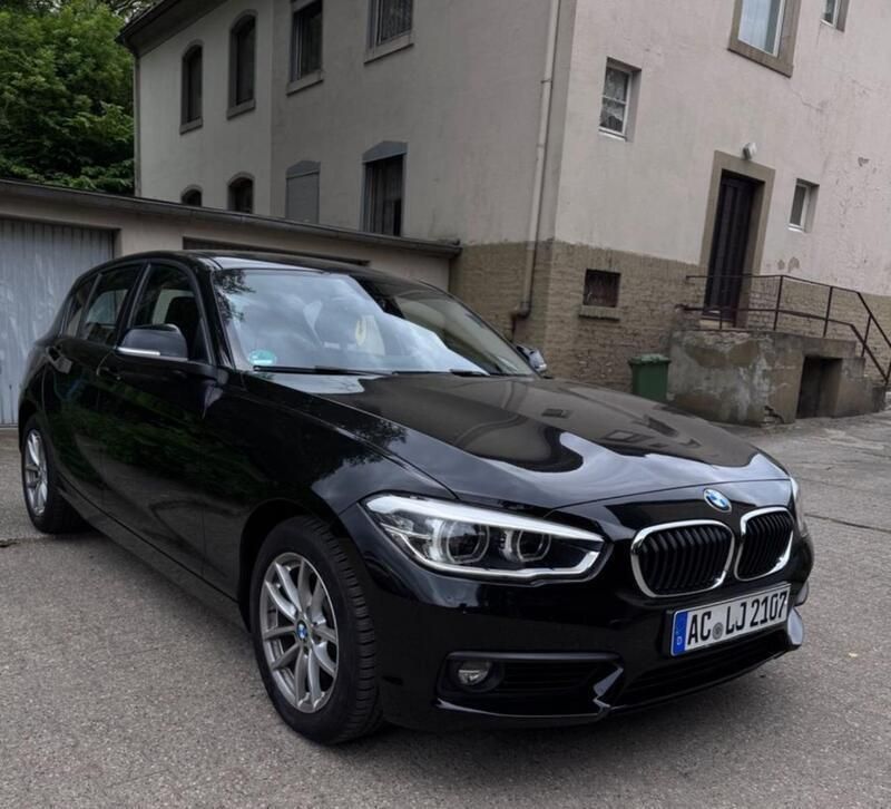 Schwarz Gebraucht 2019 BMW 120 Kleinwagen | 15.450 € (Superpreis) - Bild 1/4