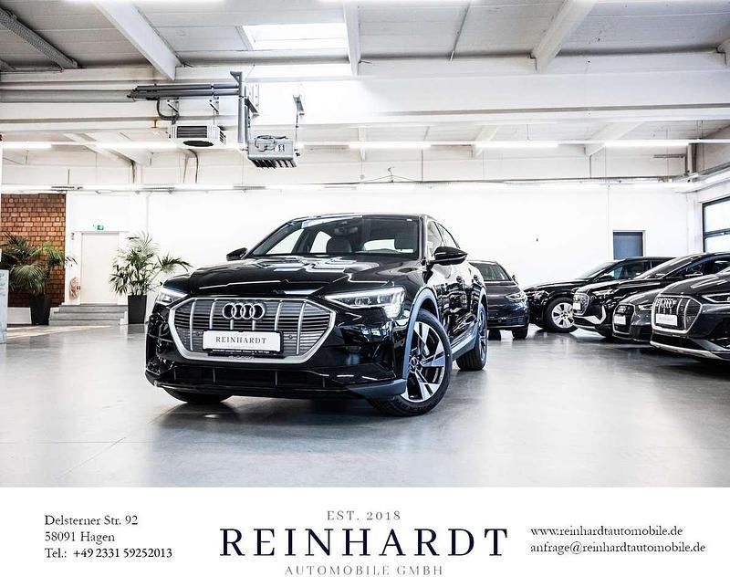Brillantschwarz Gebraucht 2021 Audi e-tron Sportback S-Line SUV | 27.860 € - Bild 1/3