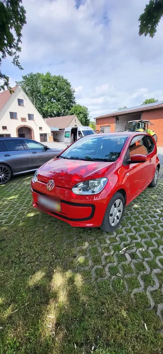 Gebraucht VW up! 60 PS (44 kW) 2014 Rot Kleinwagen