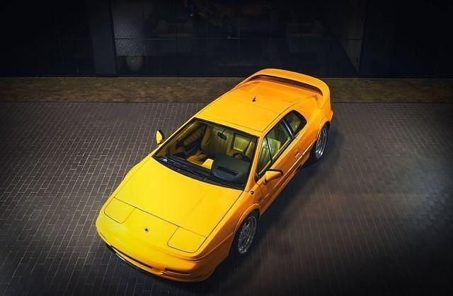 Gelb Gebraucht 1997 Lotus Esprit Coupé | 77.777 € - Bild 1/4