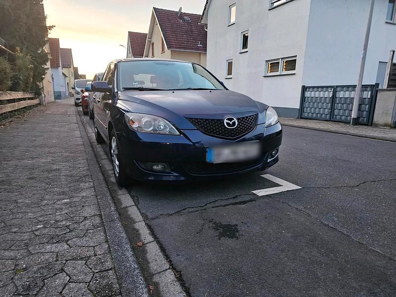 Blau Gebraucht 2005 Mazda 3 Kleinwagen | 2.000 € (Fairer Preis) - Bild 1/4