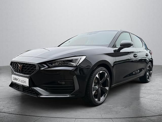 Mitternachtsschwarz Gebraucht 2024 Cupra Leon Limousine | 27.980 € (Superpreis) - Bild 1/4
