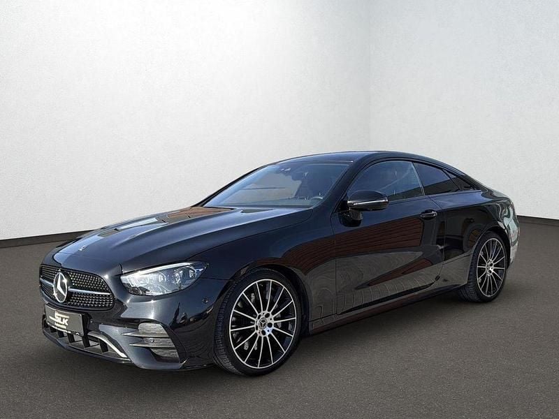 Gebraucht Mercedes E300 AMG 258 PS (189 kW) 2020 Schwarz Coupé