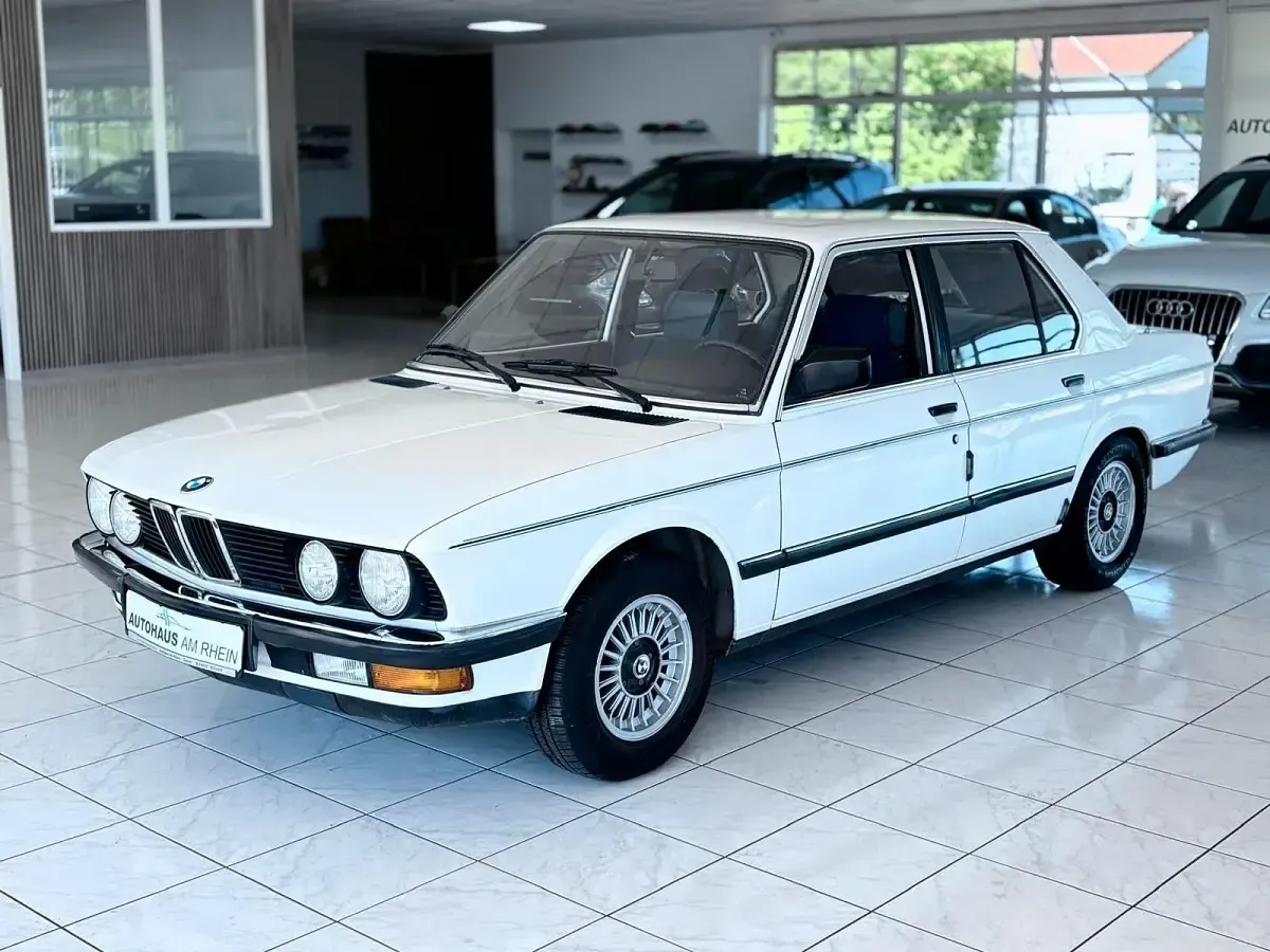 Brugt BMW 525 122 HK (89 kW) 1986 Hvid Sedan