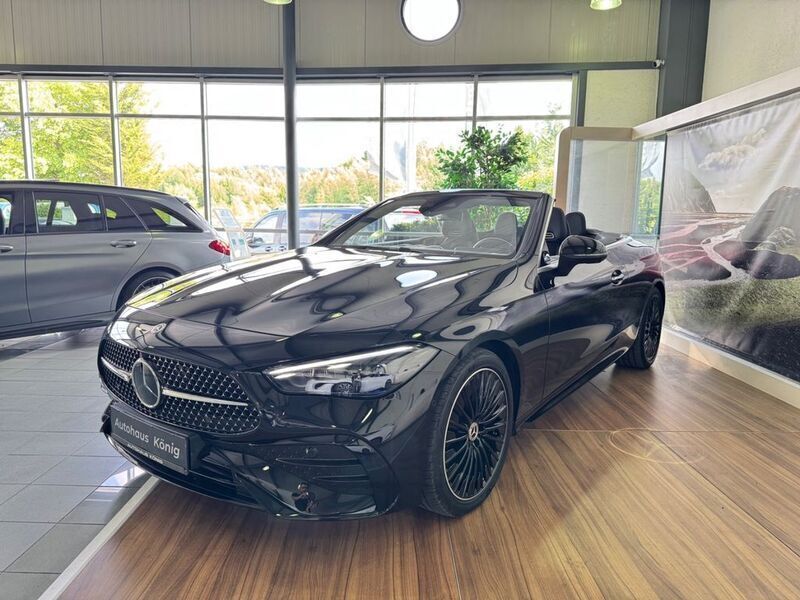 Gebraucht Mercedes CLE300 AMG Line Premium 258 PS (189 kW) 2024 Schwarz Cabrio