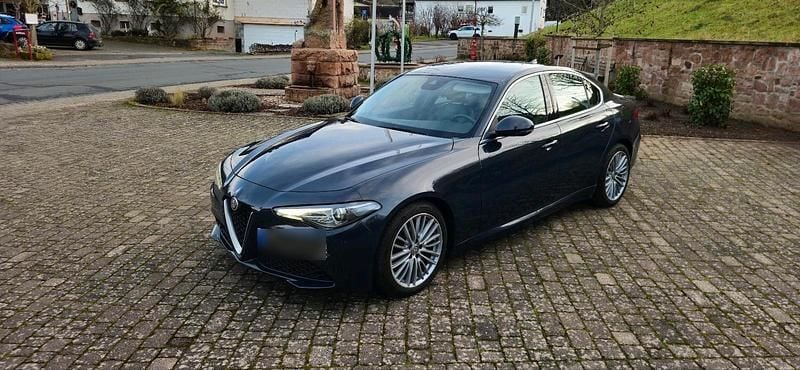 Gebraucht Alfa Romeo Giulia 180 PS (132 kW) 2017 Violet Limousine