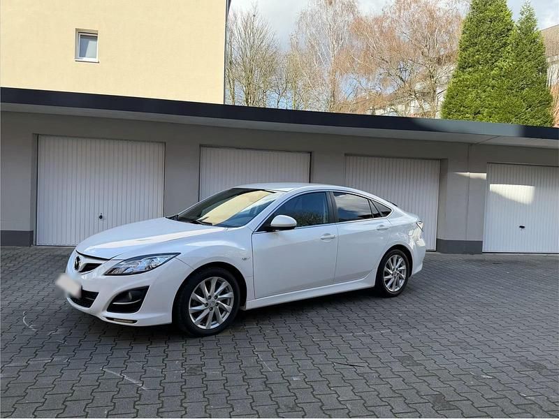 Gebraucht Mazda 6 90th Anniversary 163 PS (119 kW) 2011 Weiß Limousine