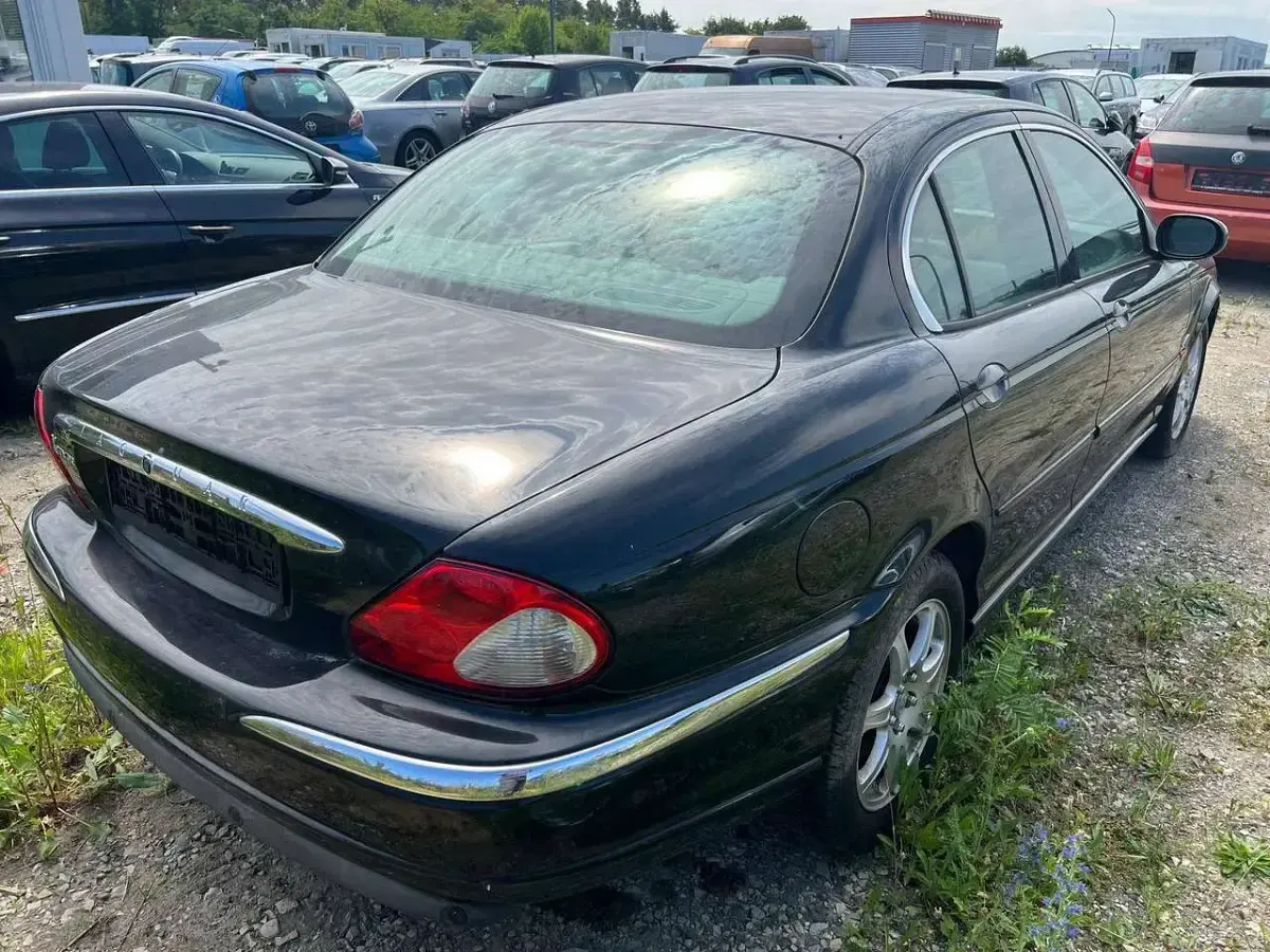 Gebraucht Jaguar X-type 156 PS (114 kW) 2003 Schwarz Limousine