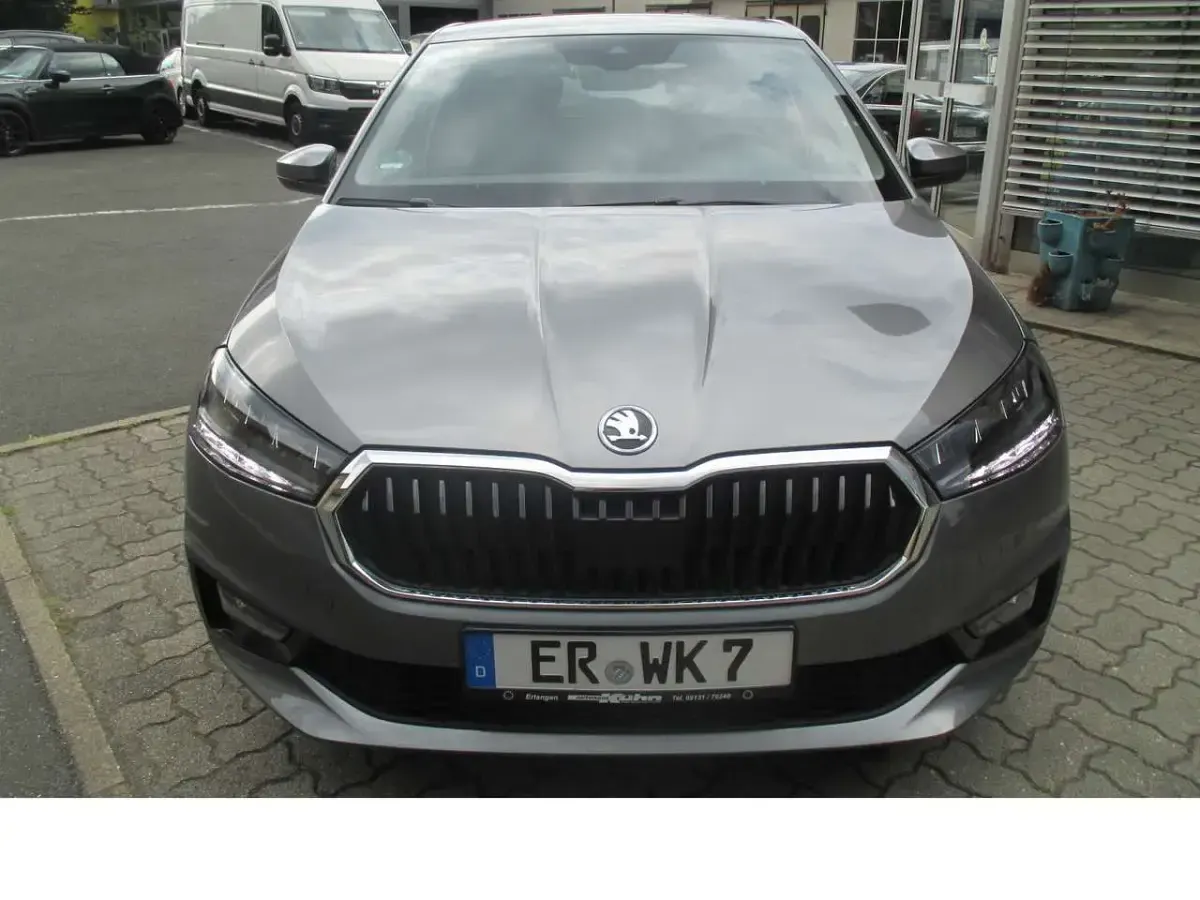 Gebraucht Skoda Fabia Selection 116 PS (85 kW) 2024 Graphite grau metallic Kleinwagen
