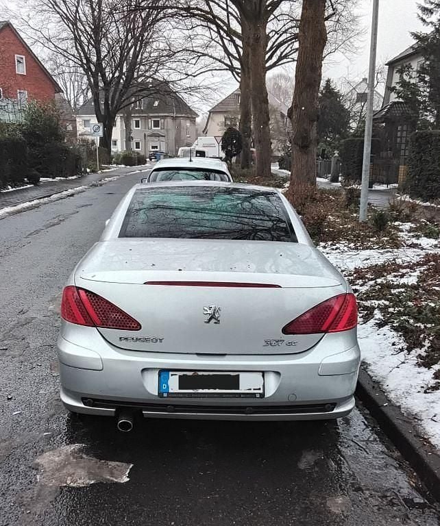 Gebraucht Peugeot 307 CC 136 PS (100 kW) 2004 Silber Cabrio