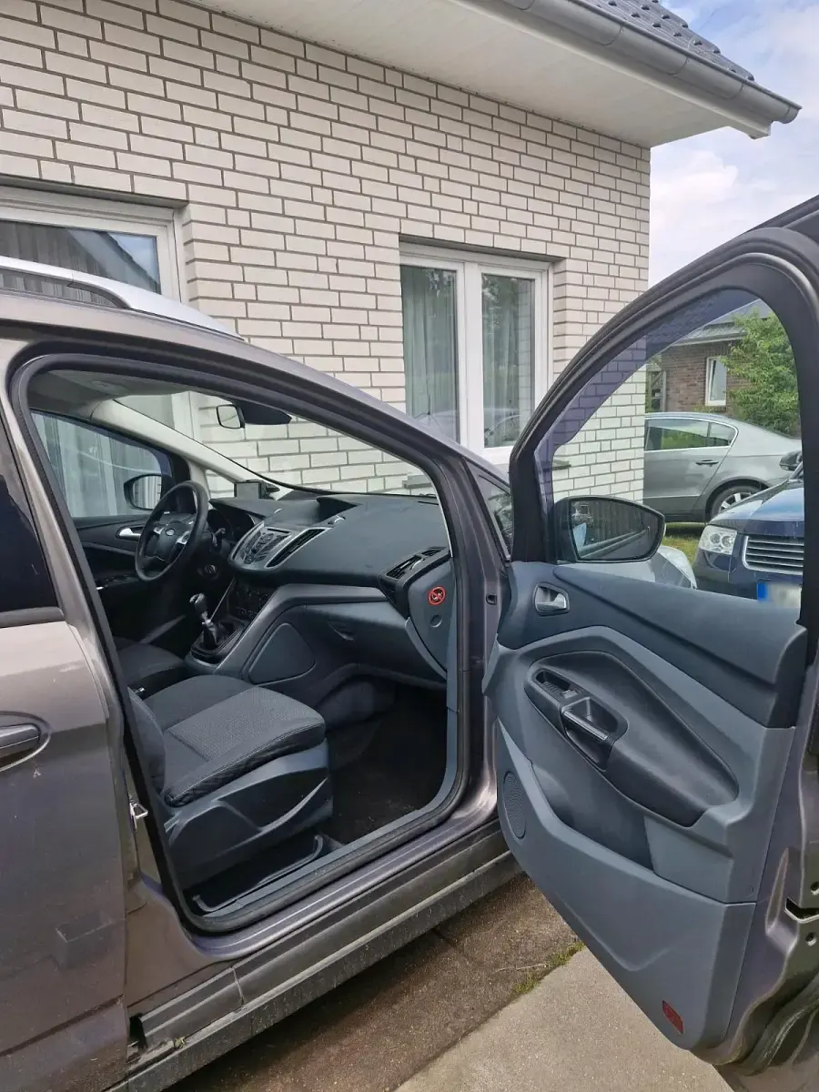 Gebraucht Ford C-MAX 101 PS (74 kW) 2013 Andere farben Van / Kleinbus
