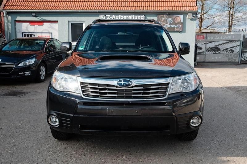 Gebraucht Subaru Forester Comfort 147 PS (108 kW) 2009 Grau SUV