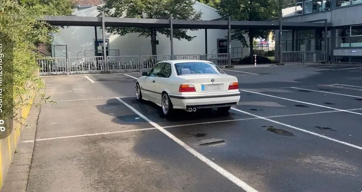 Gebraucht BMW 316 105 PS (77 kW) 1995 Weiß Coupé