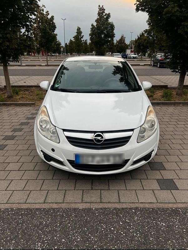 Weiß Gebraucht 2009 Opel Corsa Kleinwagen | 1.300 € (Guter Preis) - Bild 1/4