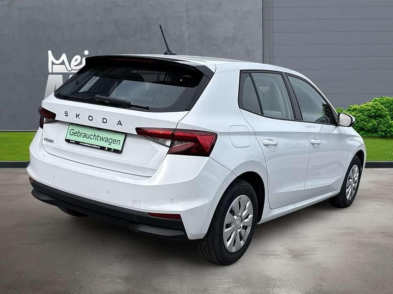 Gebraucht Skoda Fabia Selection 116 PS (85 kW) 2025 Moonweiß Kleinwagen