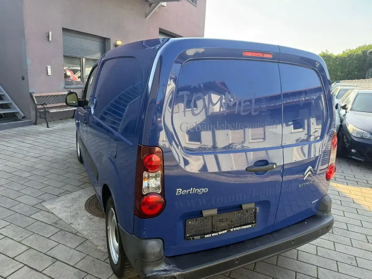 Gebraucht Citroën Berlingo 99 PS (72 kW) 2016 Blau Van / Kleinbus