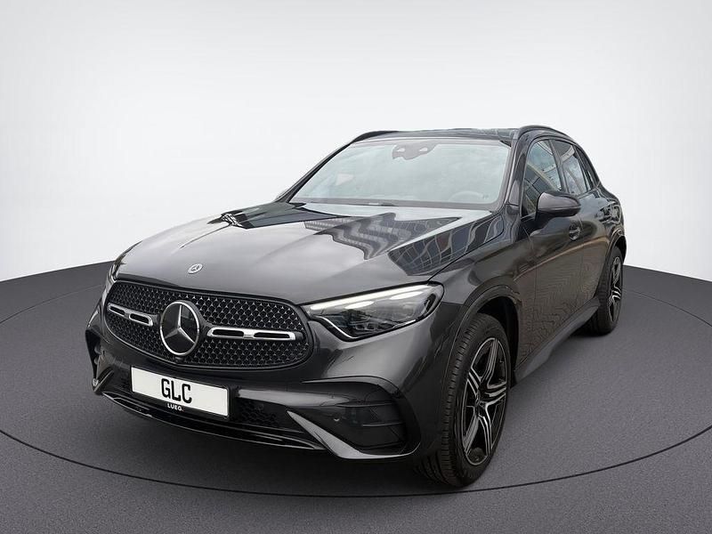 Gebraucht Mercedes GLC220 AMG 197 PS (144 kW) 2025 Metalliclack graphitgrau SUV