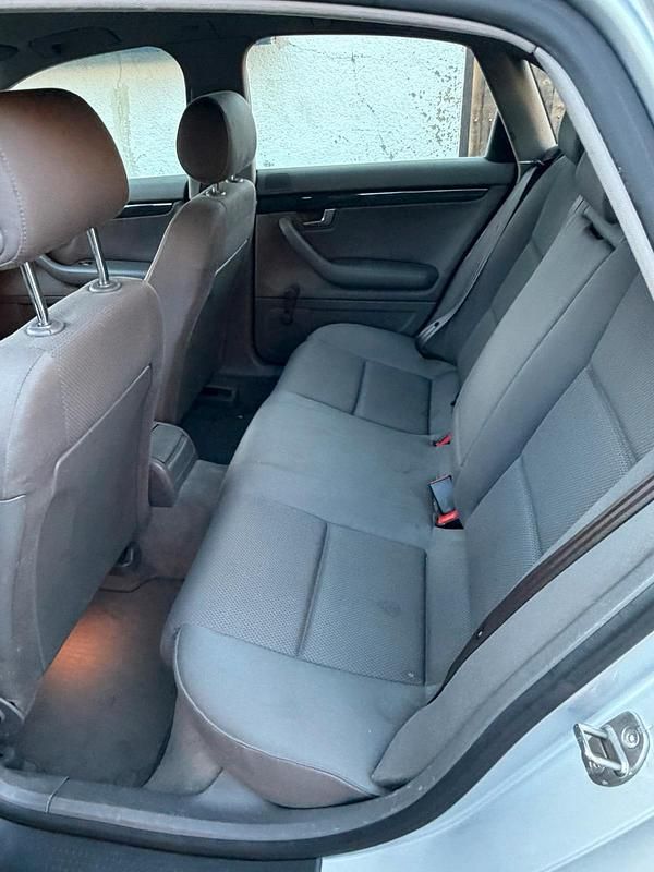 Gebraucht Audi A4 131 PS (96 kW) 2000 Grau Limousine