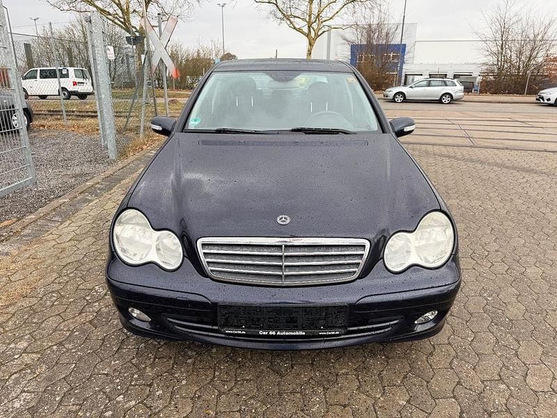 Gebraucht Mercedes C220 150 PS (110 kW) 2005 Blau Limousine