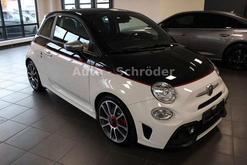 Gebraucht Abarth 595 Turismo 165 PS (121 kW) 2021 Weiß Kleinwagen
