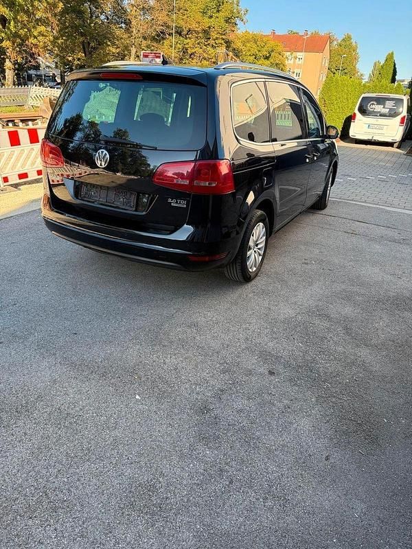 Gebraucht VW Sharan Highline 140 PS (102 kW) 2012 Schwarz Van / Kleinbus