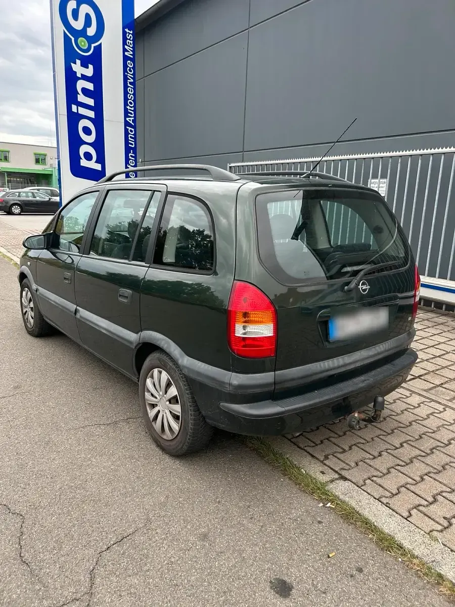 Gebraucht Opel Zafira 125 PS (91 kW) 2002 Grün Van / Kleinbus