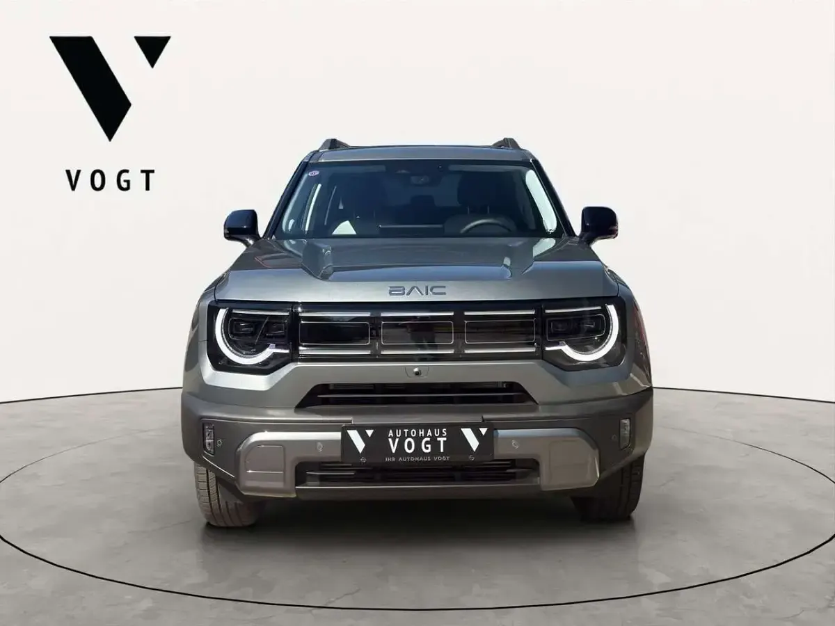 Neu Baic BJ30 280 PS (205 kW) 2026 Grau SUV