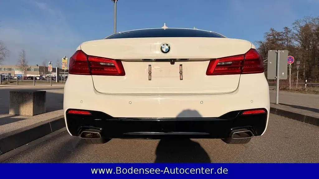 Gebraucht BMW 530 M Sport 252 PS (185 kW) 2020 Weiß Limousine