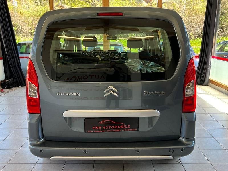 Gebraucht Citroën Berlingo SELECTION 98 PS (72 kW) 2012 Grau Van / Kleinbus