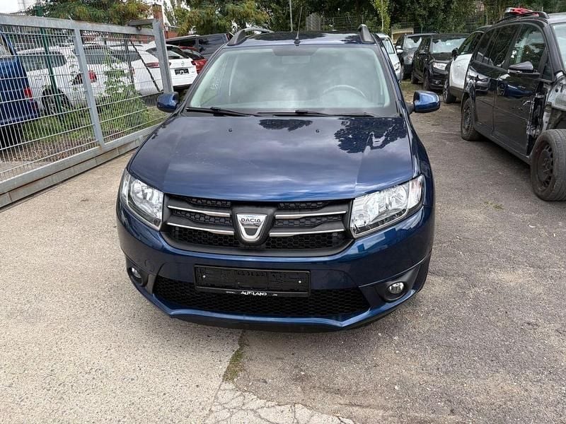 Blau Gebraucht 2016 Dacia Sandero Lauréate Kleinwagen | 4.999 € (Guter Preis) - Bild 1/4