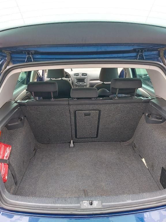 Gebraucht VW Golf VI Highline 122 PS (89 kW) 2011 Blau Kleinwagen