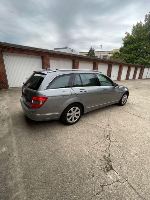 Grau Gebraucht 2009 Mercedes C180 Kombi | 6.000 € (Superpreis) - Bild 1/4