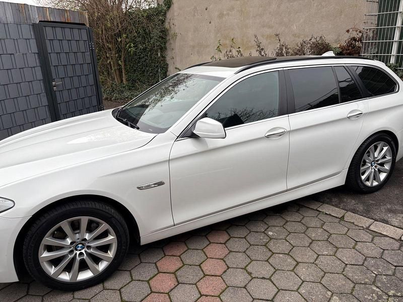 Second-hand BMW 528 245 CP (180 kW) 2012 Alb Break