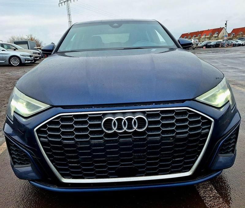 Gebraucht Audi A3 S-Line 110 PS (80 kW) 2021 Blau Limousine