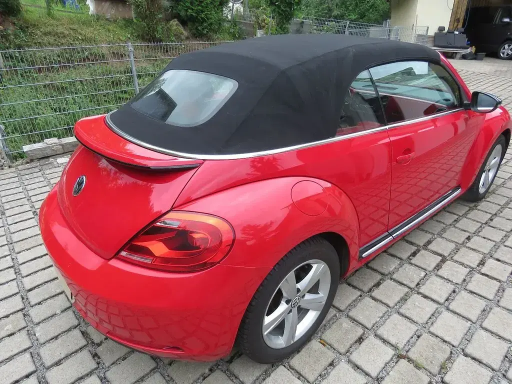 Gebraucht VW Beetle 170 PS (125 kW) 2014 Rot Kleinwagen