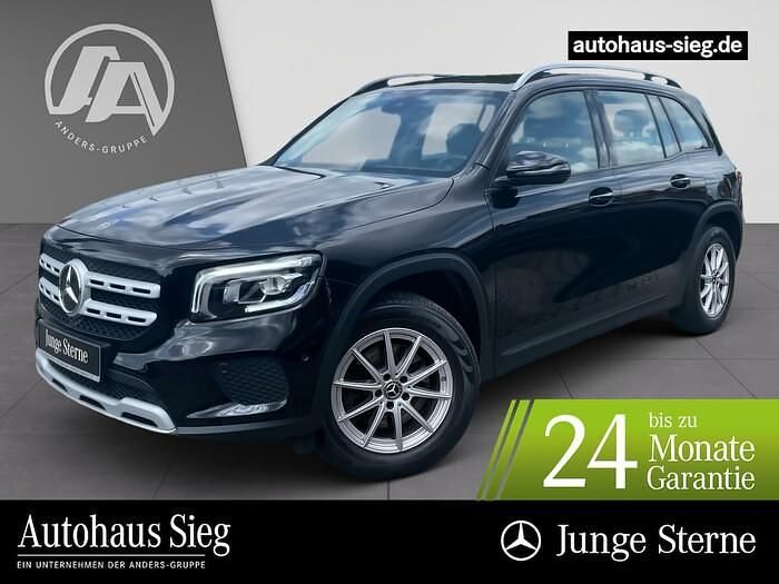 Kosmosschwarz Gebraucht 2023 Mercedes GLB200 SUV | 31.244 € (Superpreis) - Bild 1/3