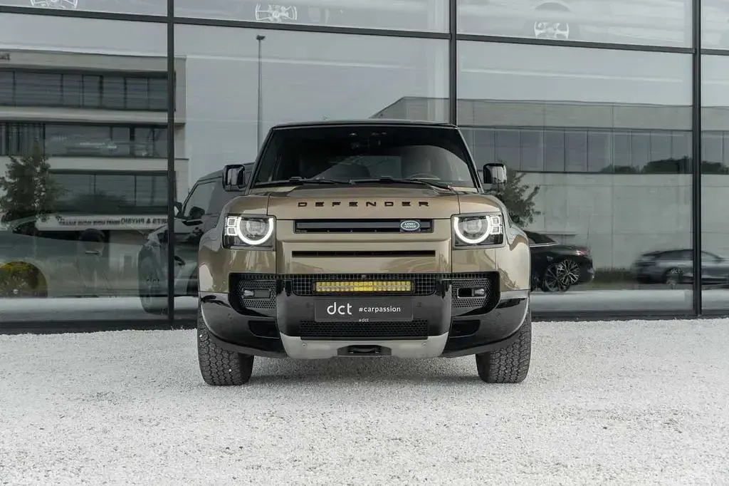Gebraucht Land Rover Defender HSE Dynamic 300 PS (220 kW) 2023 Braun SUV