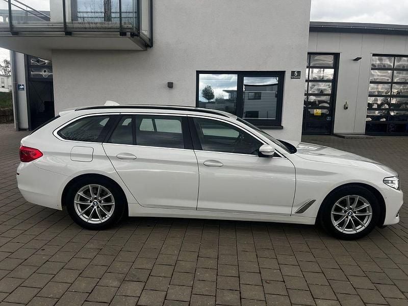 Usata BMW 520 Performance 190 CV (139 kW) 2017 Bianco Station wagon