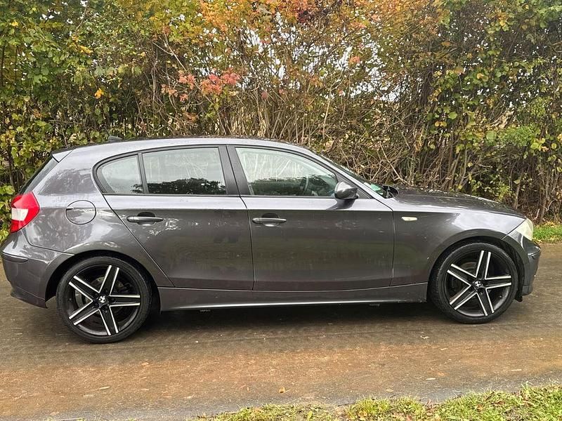 Gebraucht BMW 116 116 PS (85 kW) 2005 Grau Kleinwagen