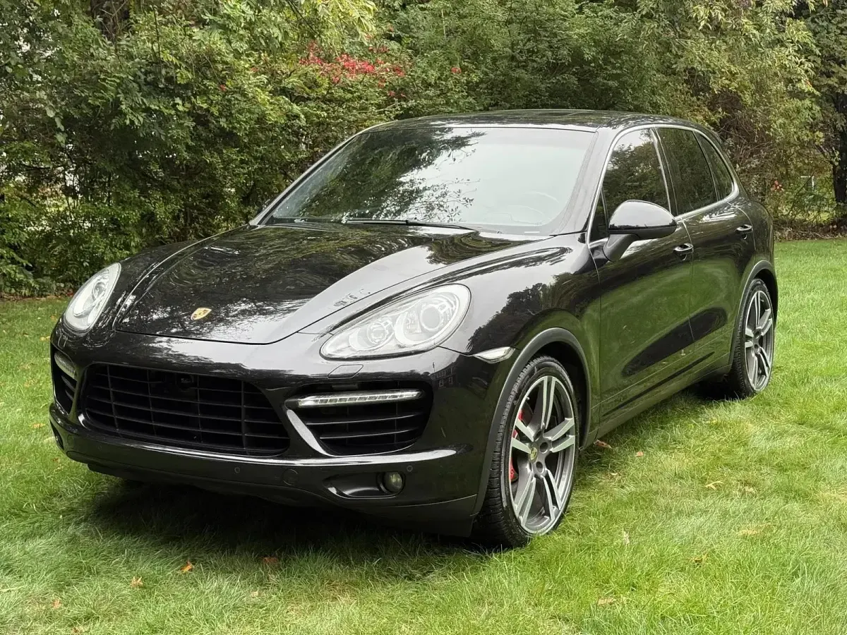 Gebraucht Porsche Cayenne Turbo 500 PS (367 kW) 2012 Schwarz SUV